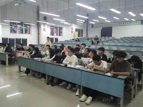 图片2.jpg 图片2.jpg